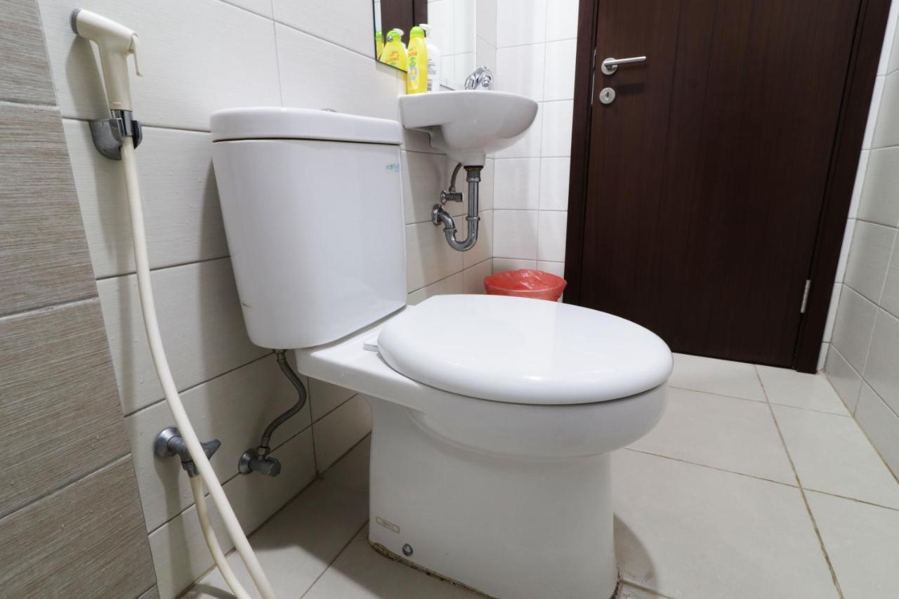 Oliver'S Guest House Tangerang Buitenkant foto